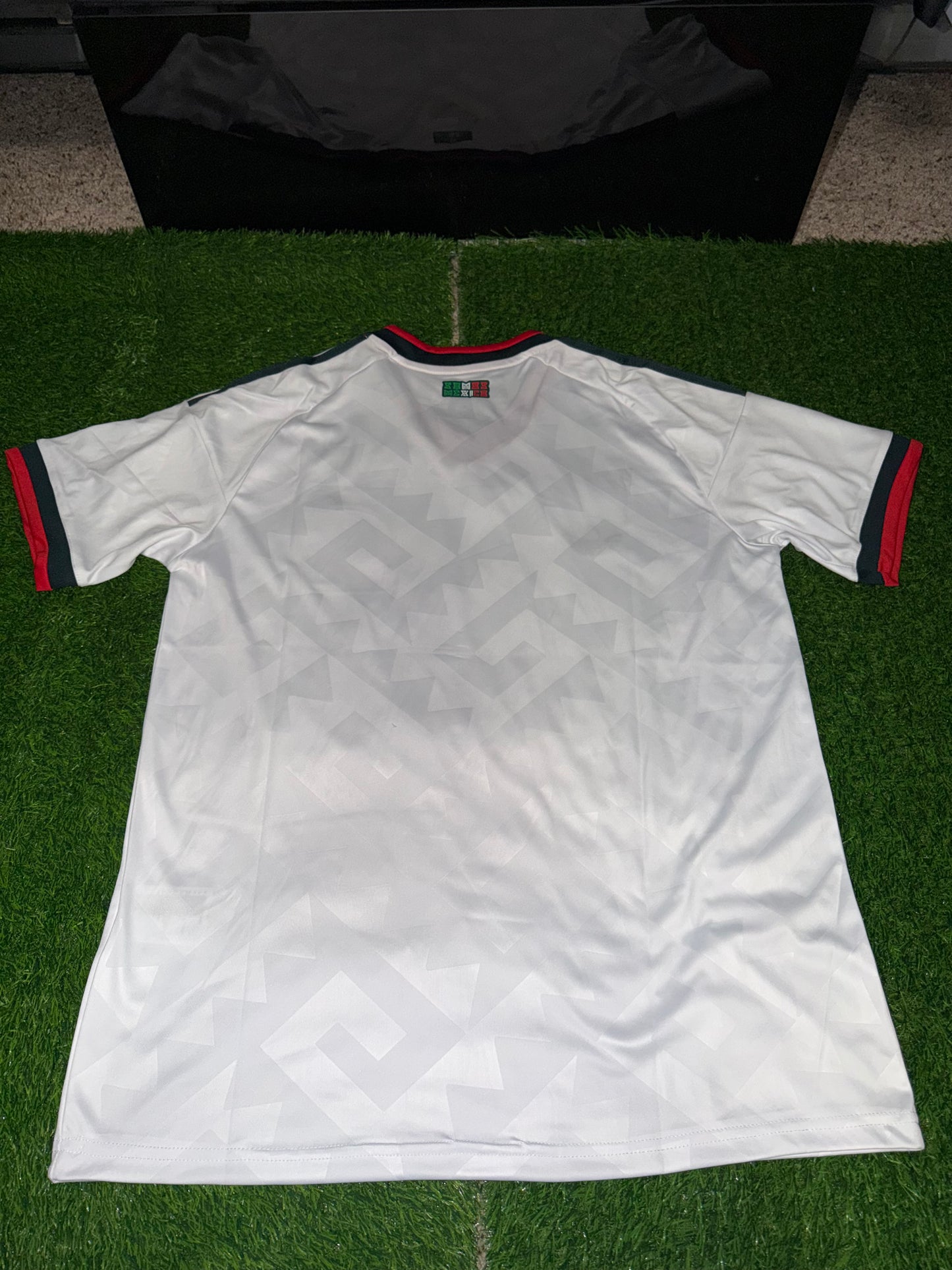 Mexico WC 2026 Away Stadium Jersey Size: M (Ready to Ship)