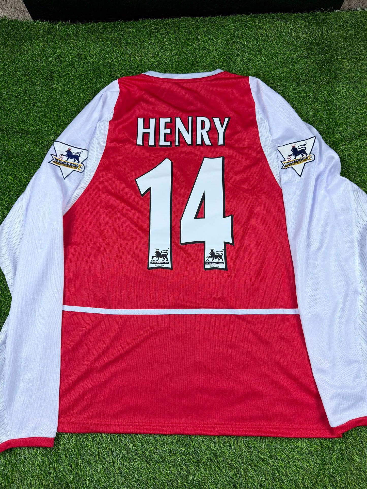 Arsenal 02/04 Henry #14 Long Sleeve w/ EPL Patches (XL)
