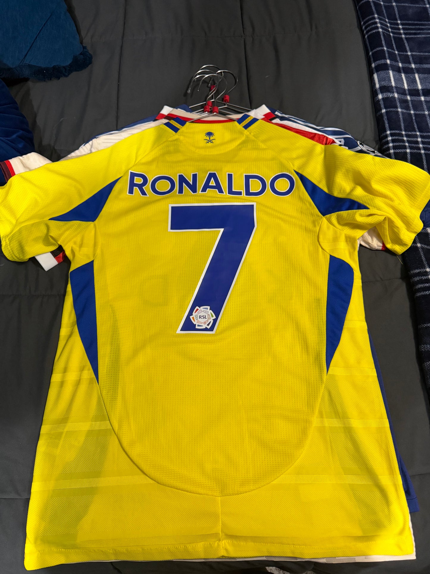 Al Nassr Home 24/25 Player Version Jersey - Ronaldo #7 - Size: Large