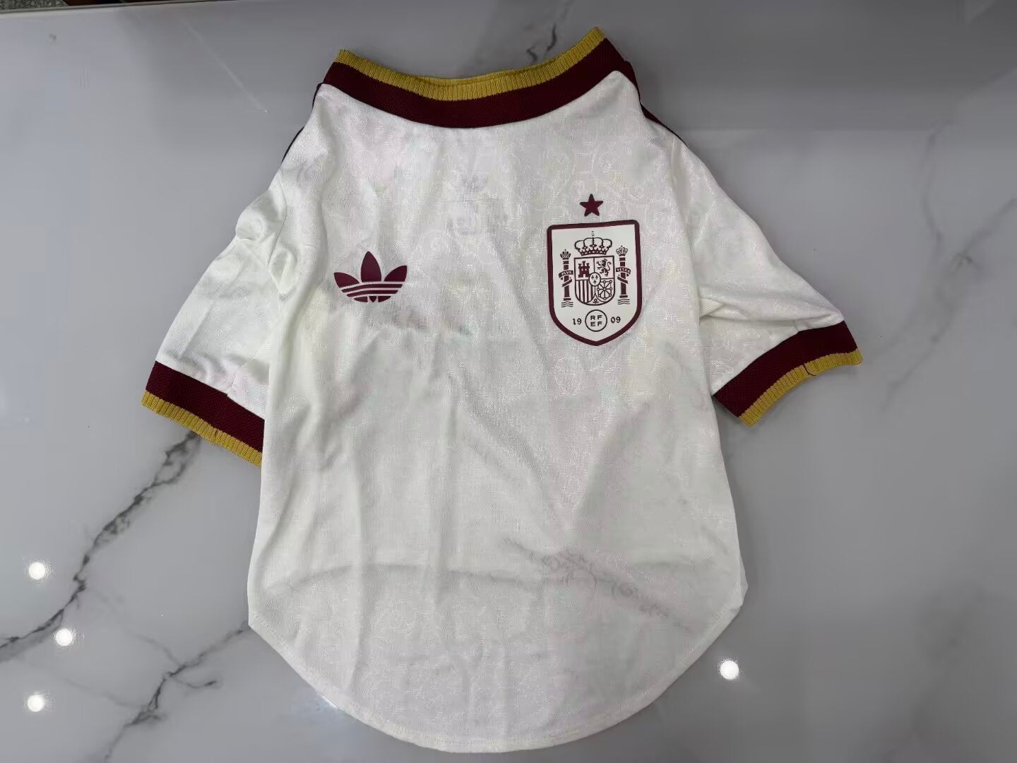 Spain Away WC 2026 Pet Kit