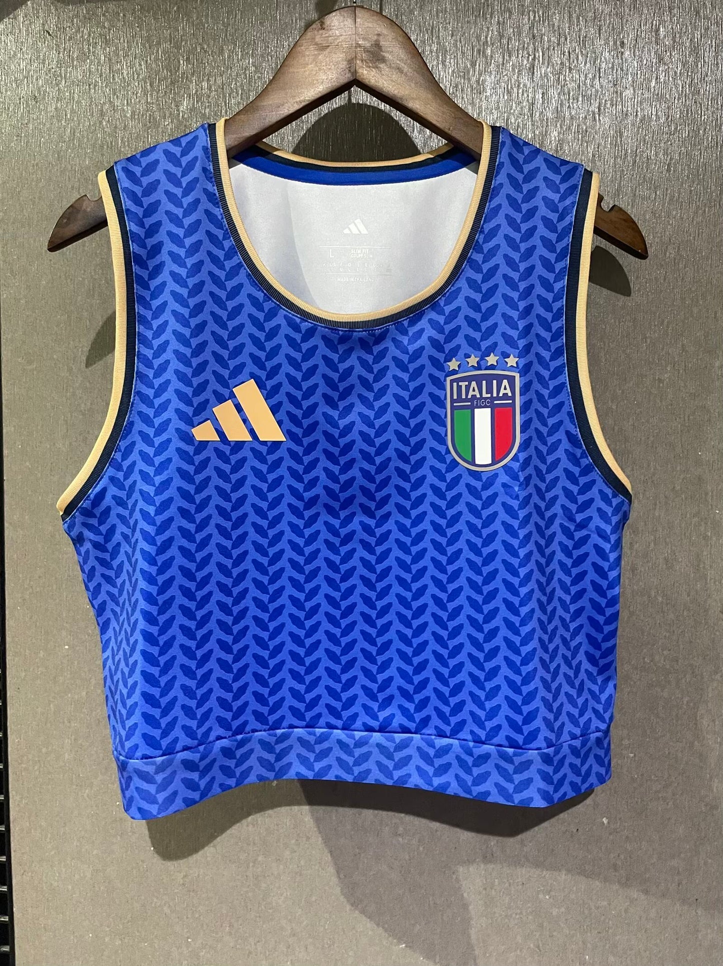 Italy 25/26 Women’s Home Sleeveless Crop Top
