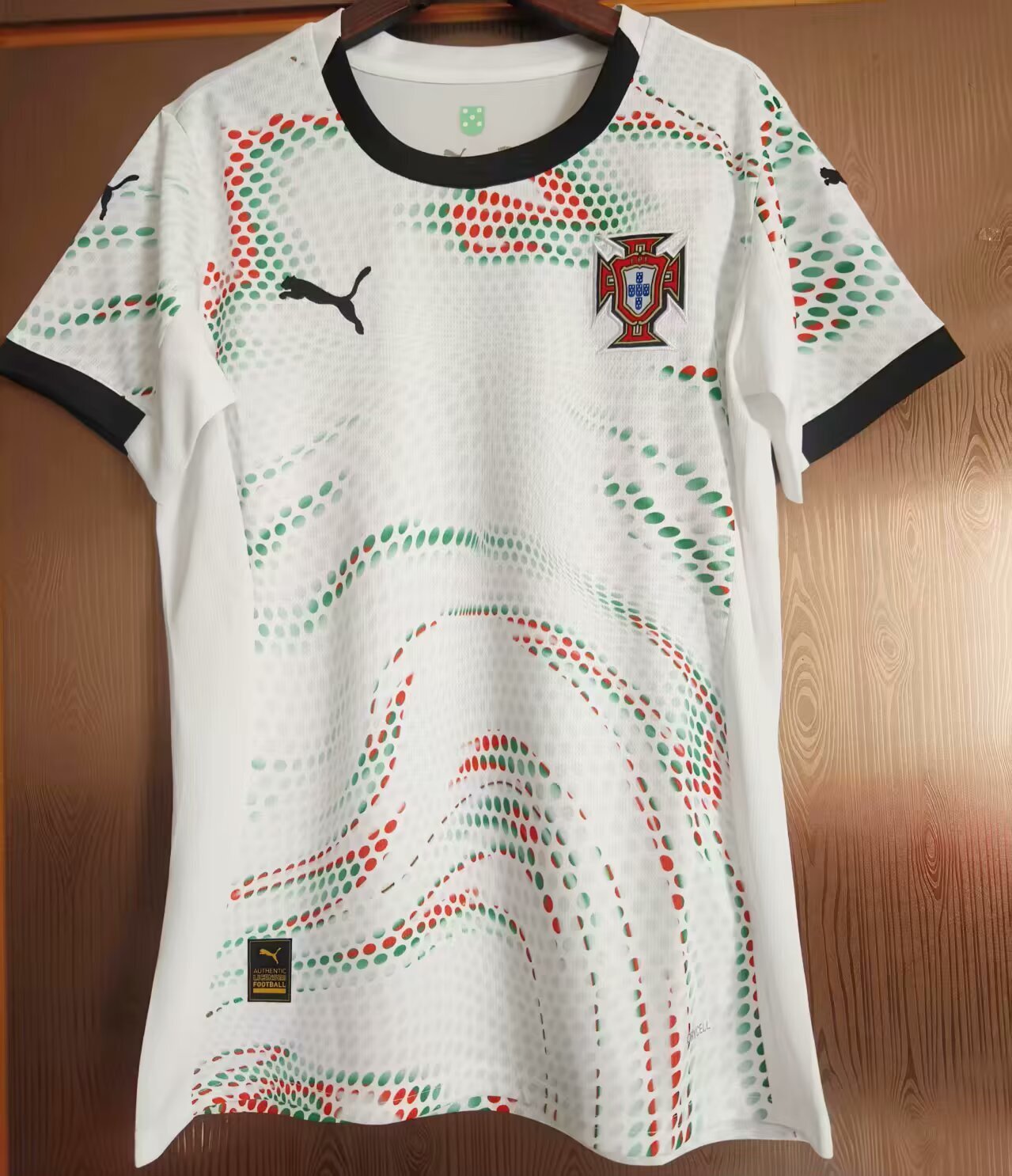 Portugal 2025 Women’s Away Jersey