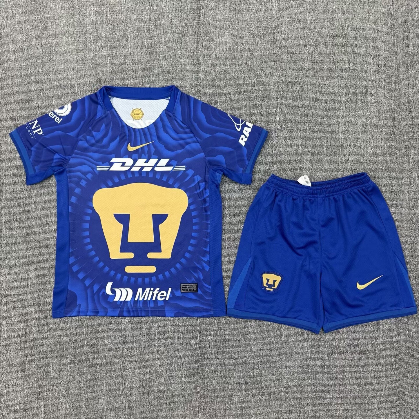 Pumas Away Jersey Kids Set