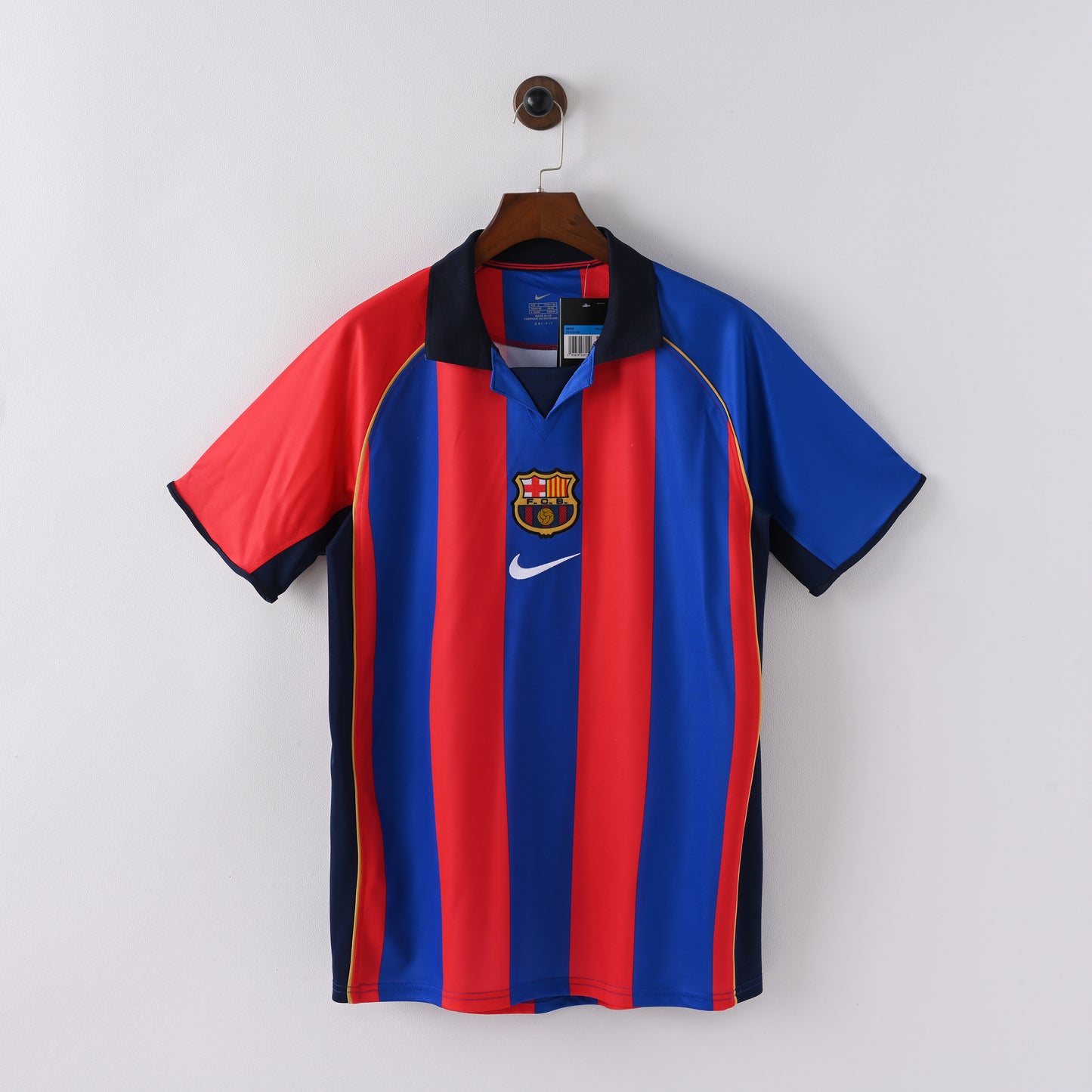 FC Barcelona Home 01/02 Retro Jersey - Short Sleeve