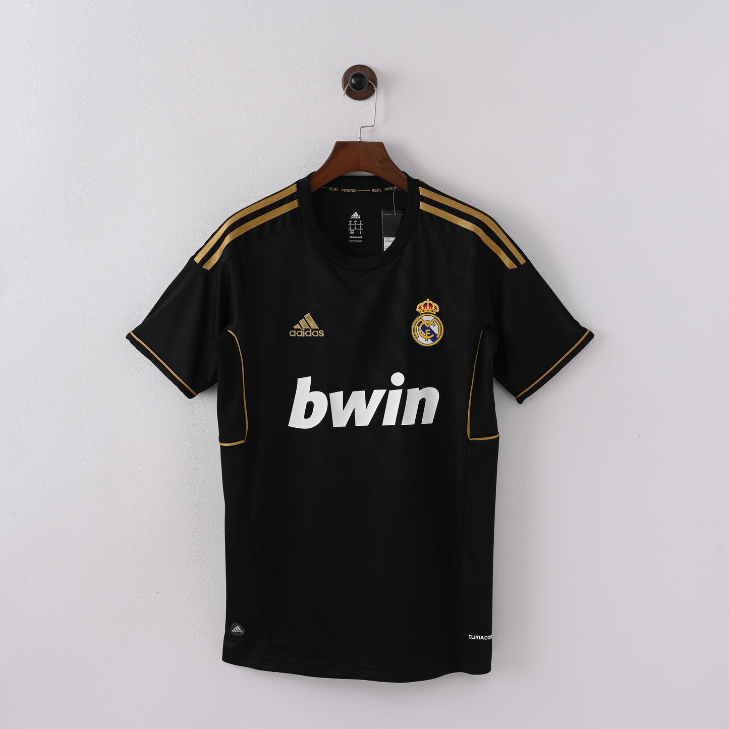 Real Madrid Away 11/12 Retro Jersey - Short Sleeve