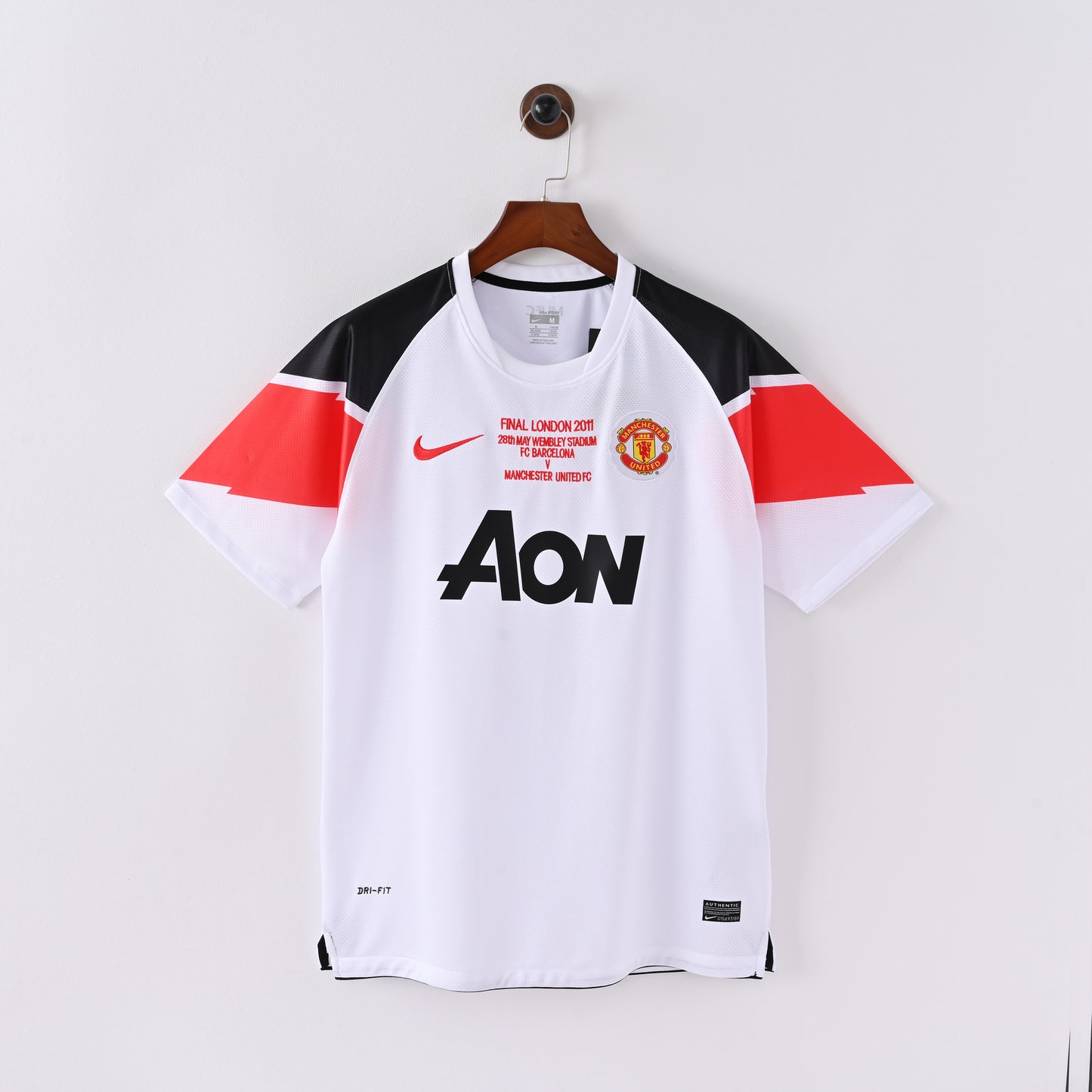 Manchester United Away 2010-11 Retro Jersey - Short Sleeve