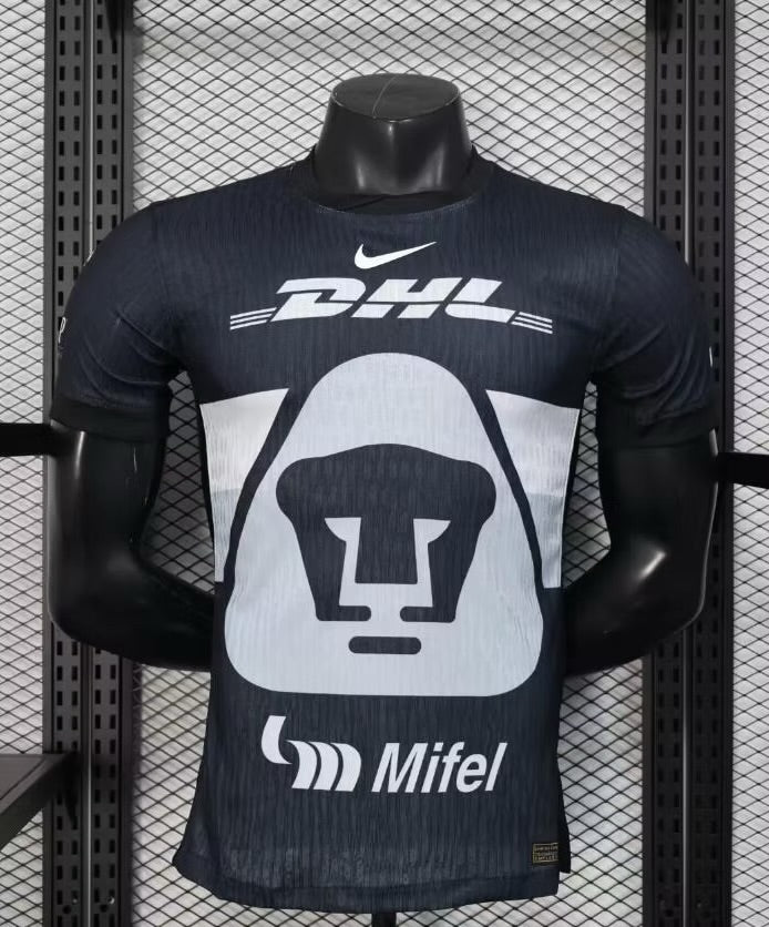 Pumas Goalkeeper “Black” Jersey (Player Version, Short Sleeve) - 25/26