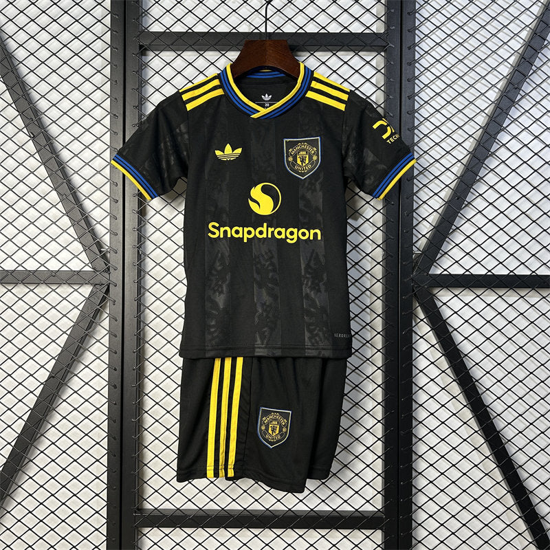 Manchester United 3rd Jersey Kids Set