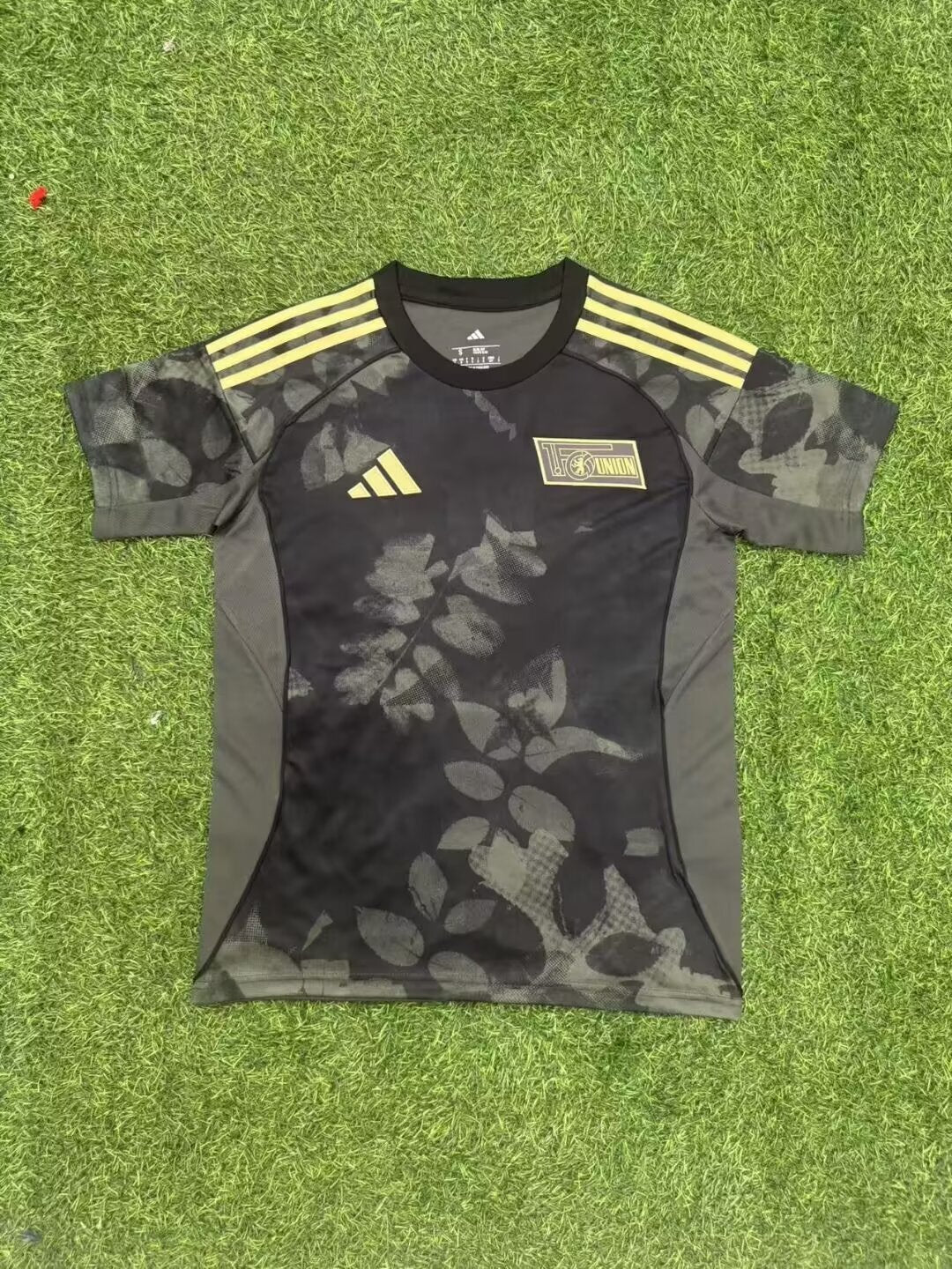 Union Berlin Away Jersey (Stadium Version, Short Sleeve) - 25/26