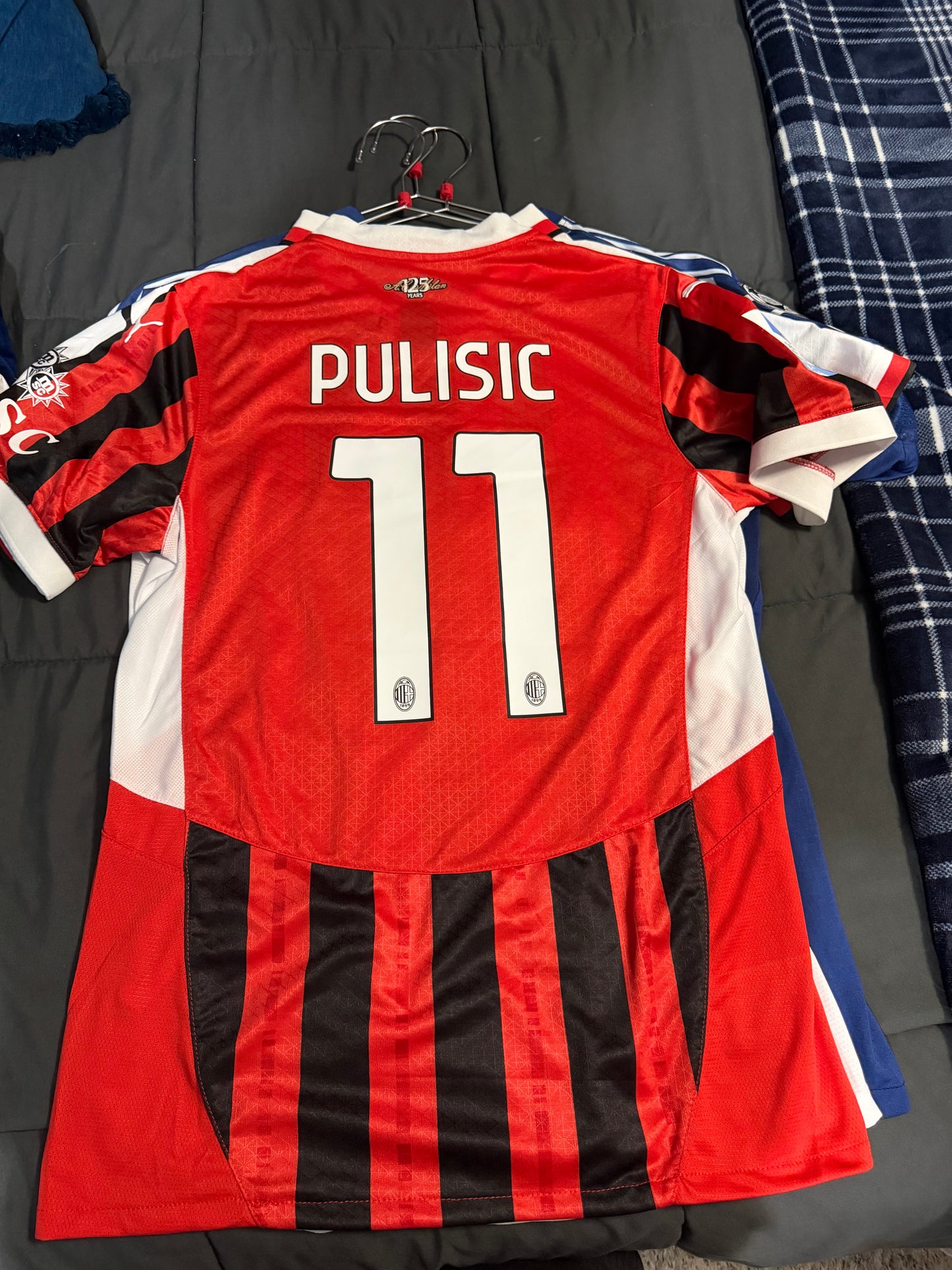 AC Milan Home 24/25 Player Version Jersey - Pulisic #11 - Size: Large