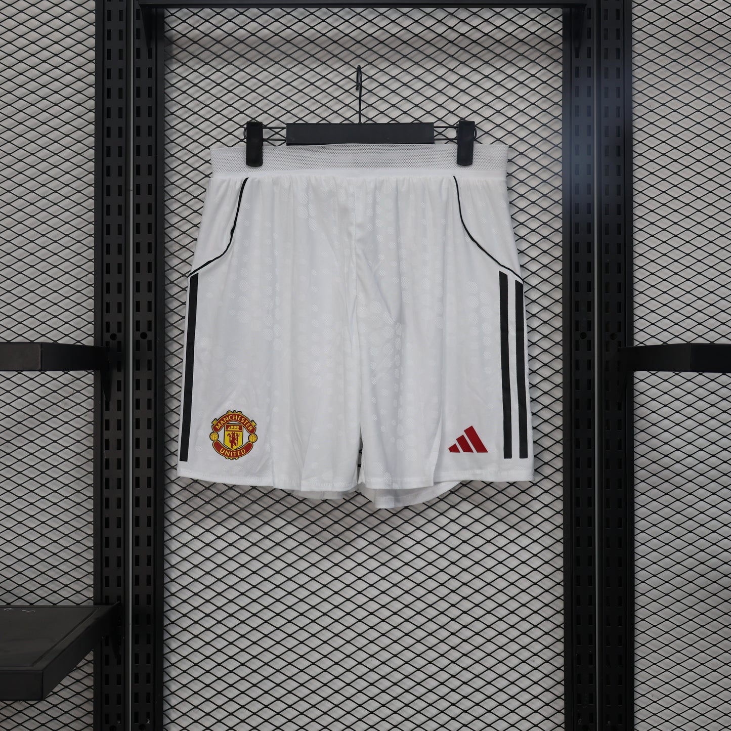 Manchester United Home Red Player Shorts (25/26)