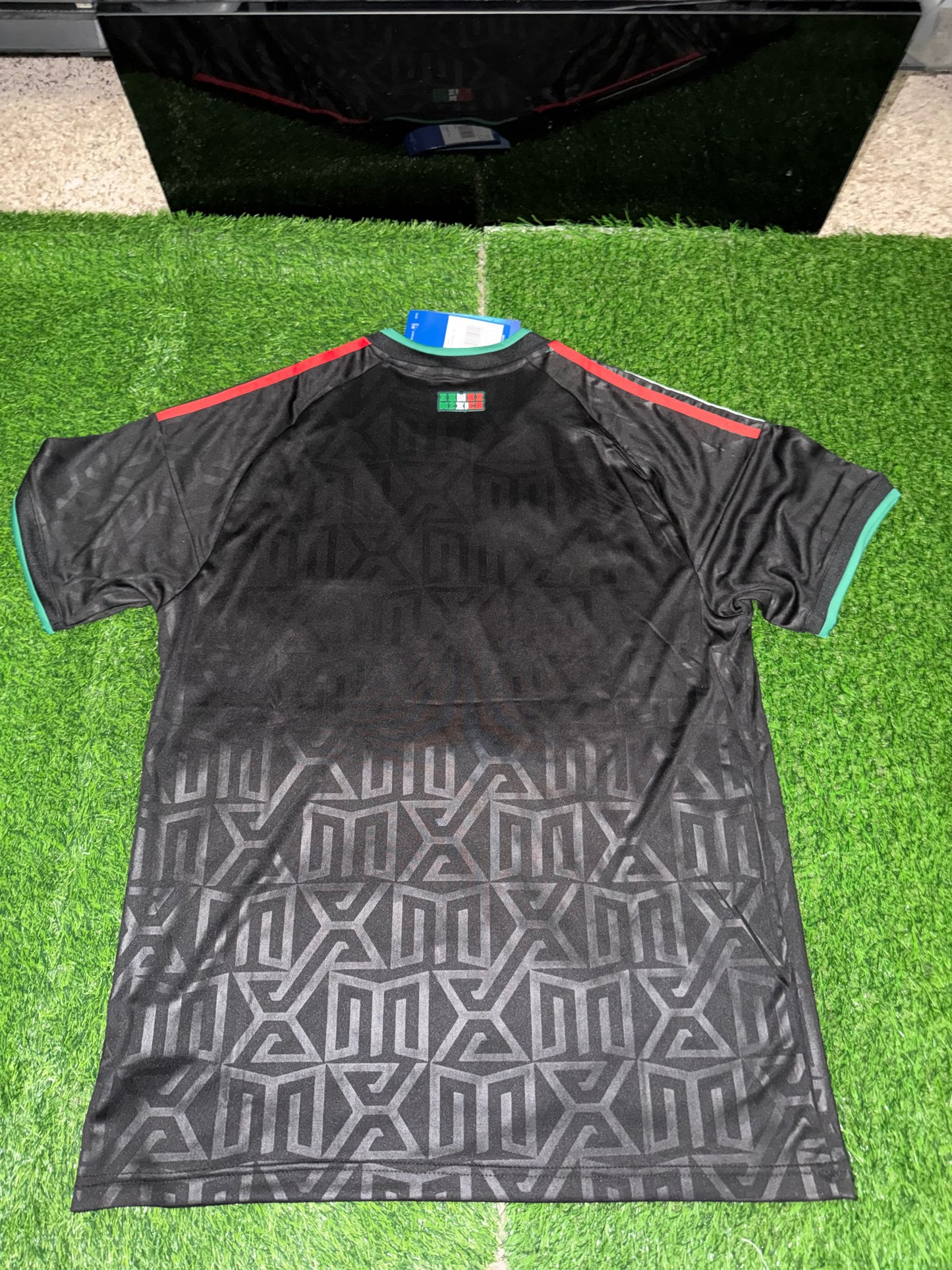 Mexico WC 2026 3rd Stadium Jersey Size: XL (Ready to Ship)