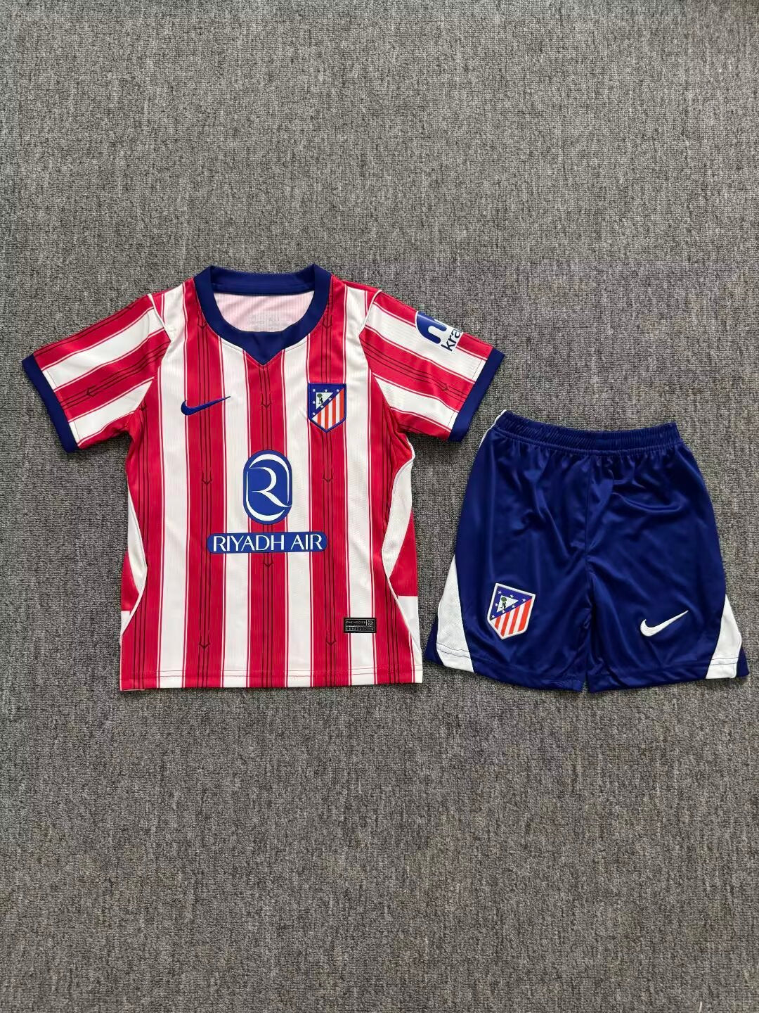Atletico Madrid 26/27 Home Kids Kit Set