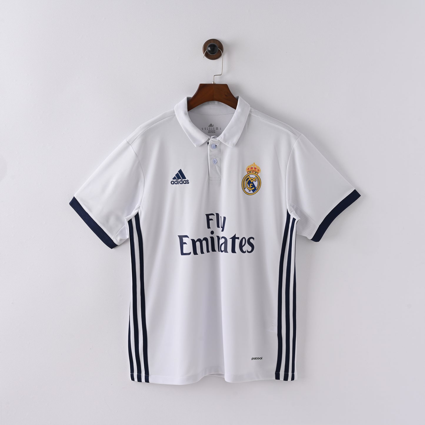 Real Madrid Home 16/17 Retro Jersey - Short Sleeve