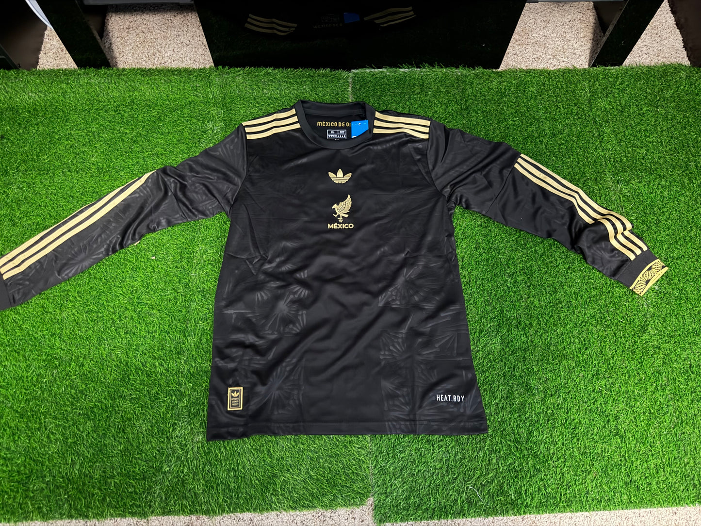 Mexico 2025 Stadium Long Sleeve Jersey Size: XL (Ready to Ship)