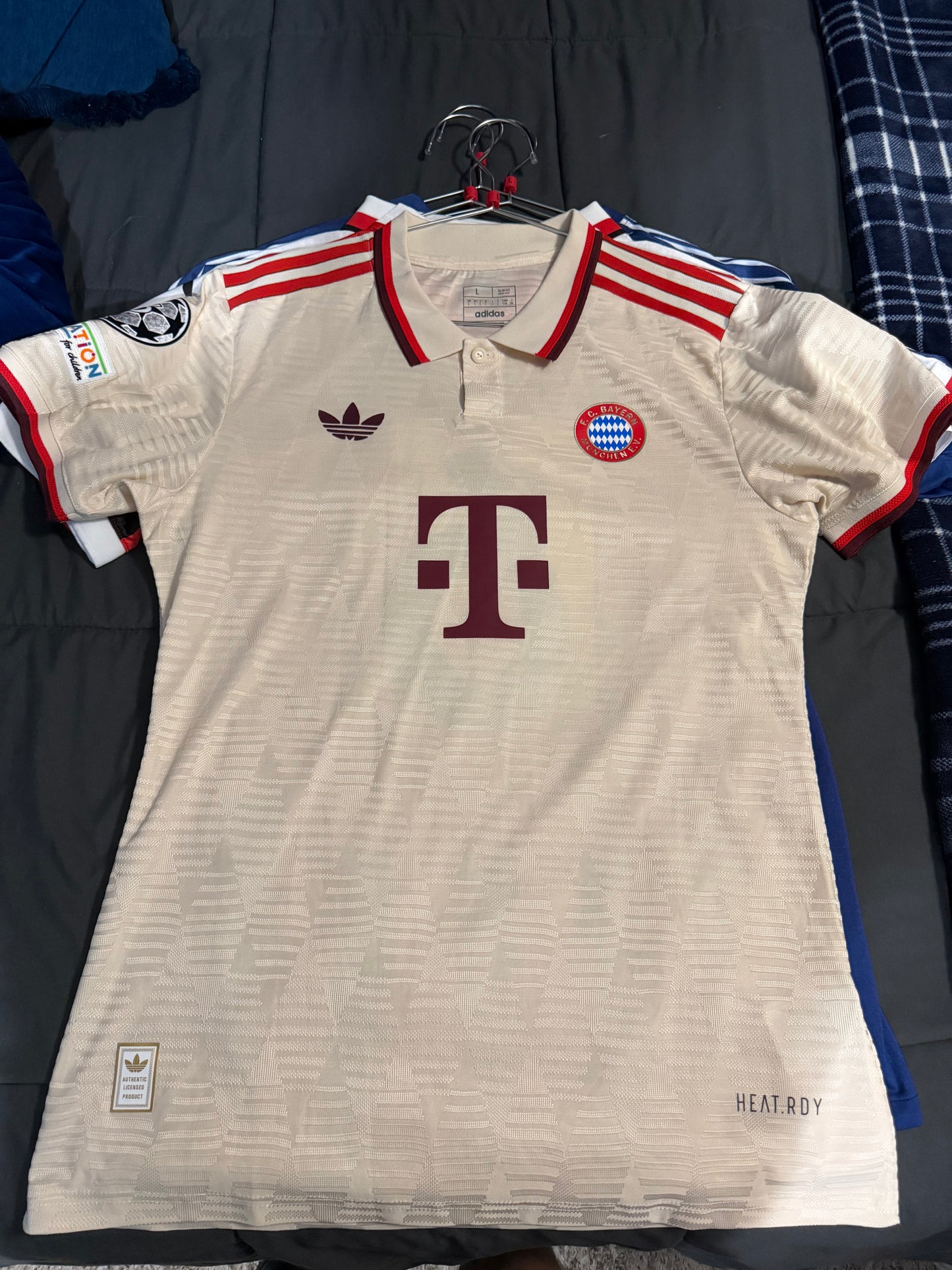Bayern Munich 3rd 24/25 Player Version Jersey - Kimmich #6 - Size: Large