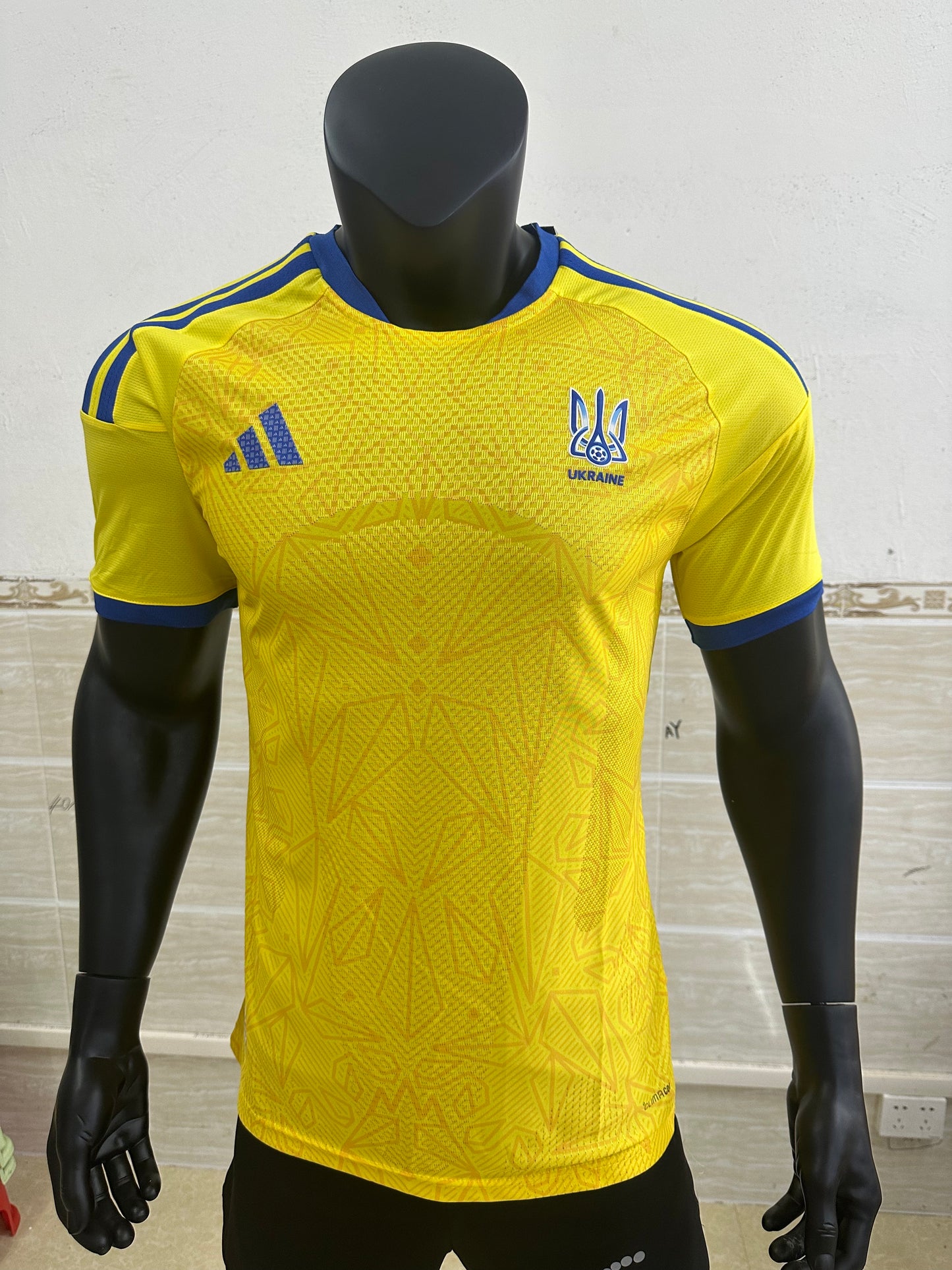 Ukraine 2026 World Cup Home Jersey (Player, Short Sleeve)