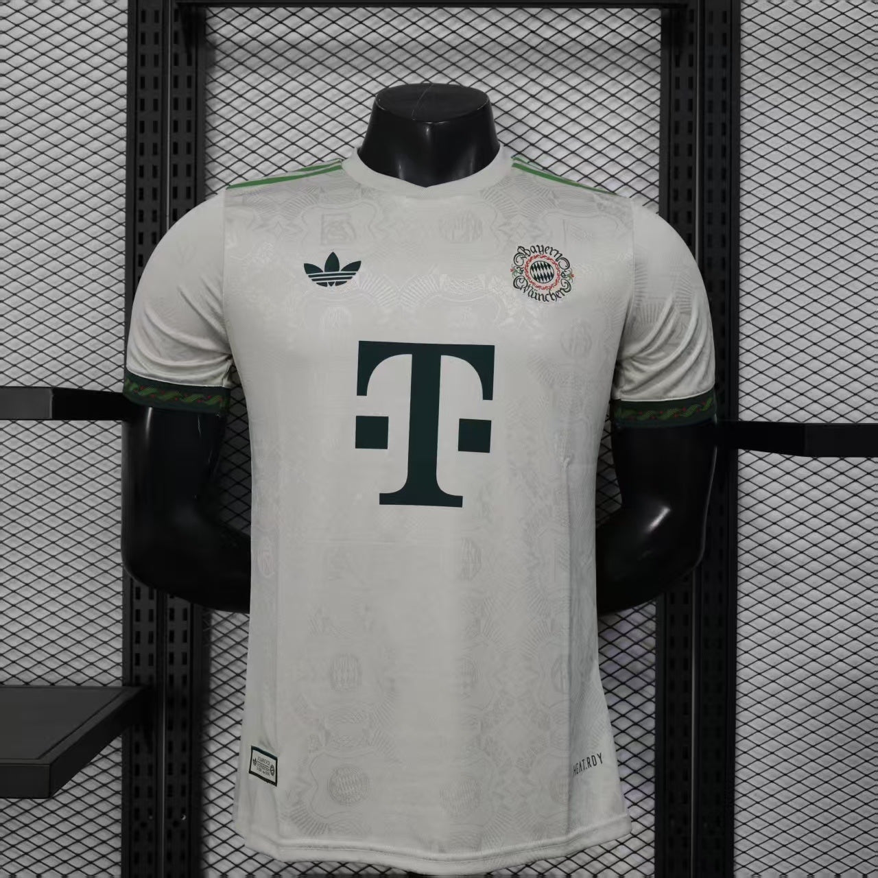 Bayern Mun. 4th Jersey (Player Version, Short Sleeve) - 25/26