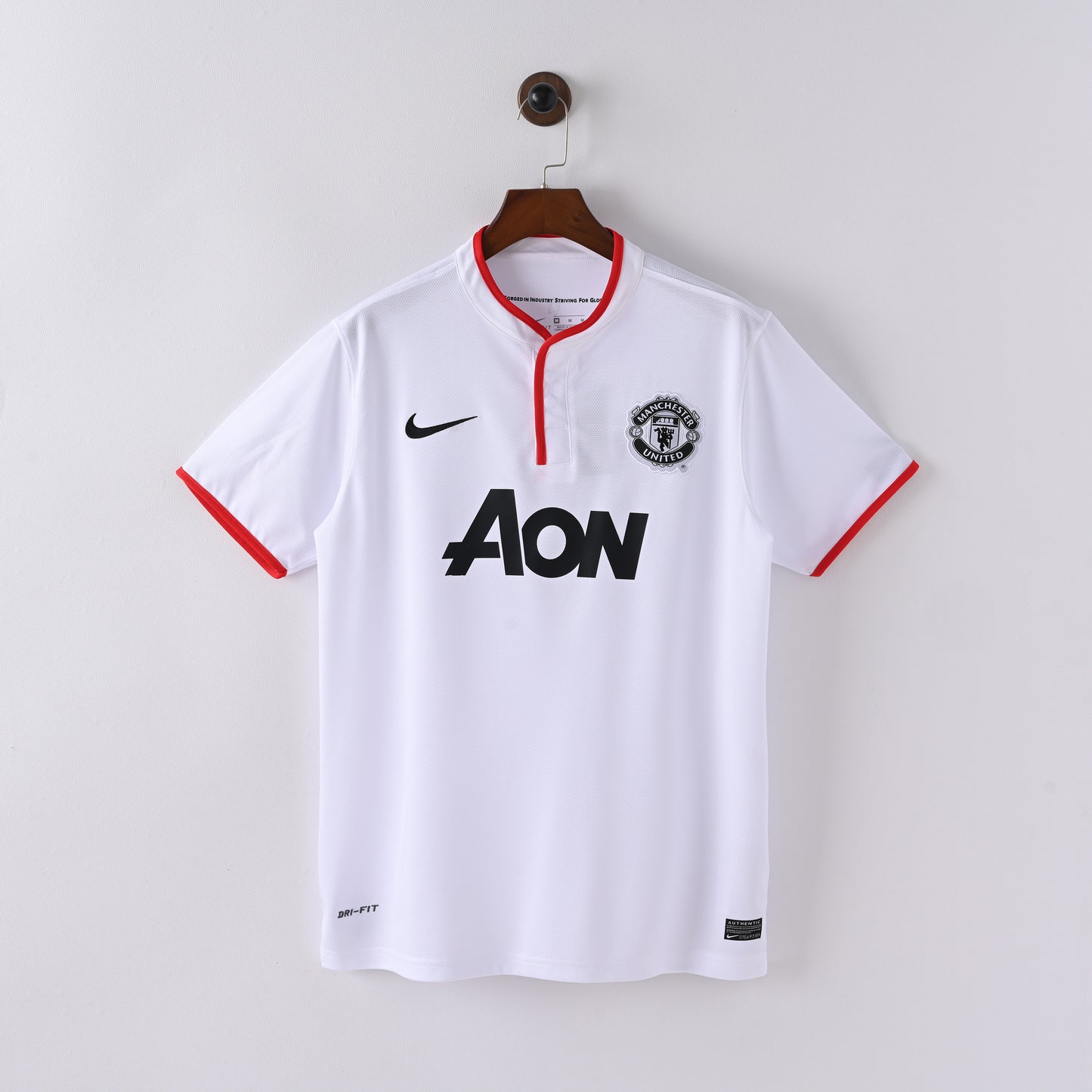 Manchester United Away 12/13 Retro Jersey - Short Sleeve