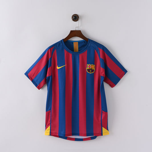 FC Barcelona Home 05/06 Retro Jersey - Short Sleeve