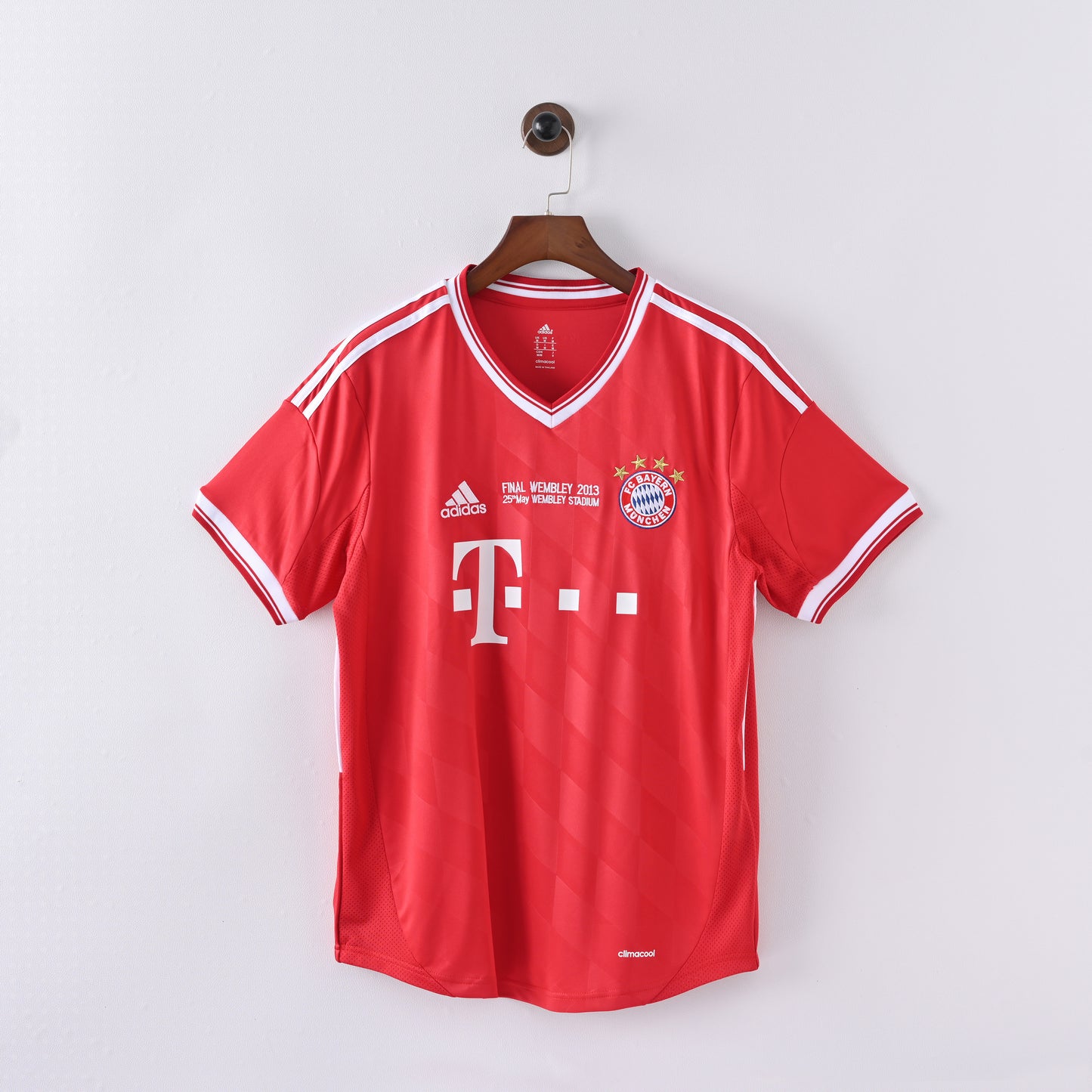 Bayern Munich "Champions League Final Edition" 13/14 Retro Jersey - Short Sleeve