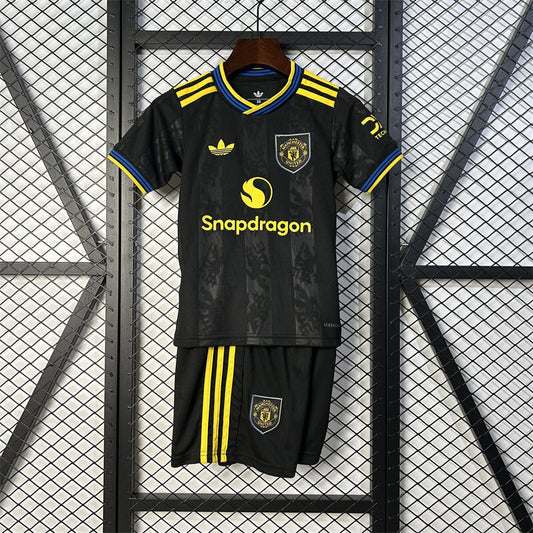 Manchester United 3rd Jersey Kids Set