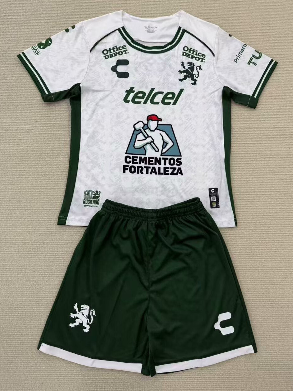Leon Away Jersey Kids Set