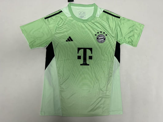 Bayern Mun. Goalkeeper Green Jersey (Player Version, Short Sleeve) - 25/26